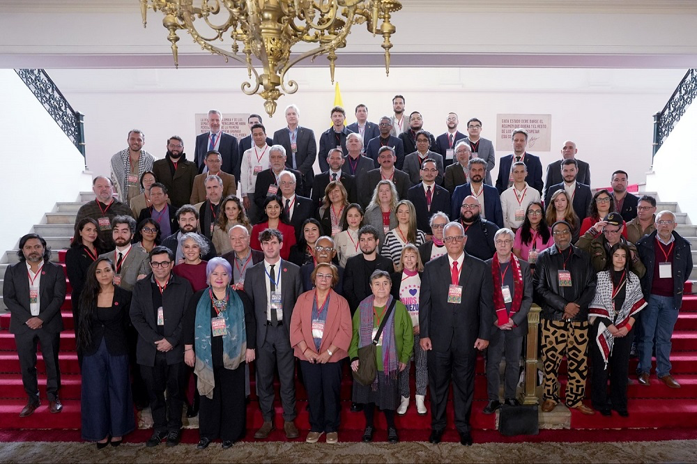 Foto: Treffen von Nuestra América in Bogotá, Kolumbien. (Bild: Progressive International)